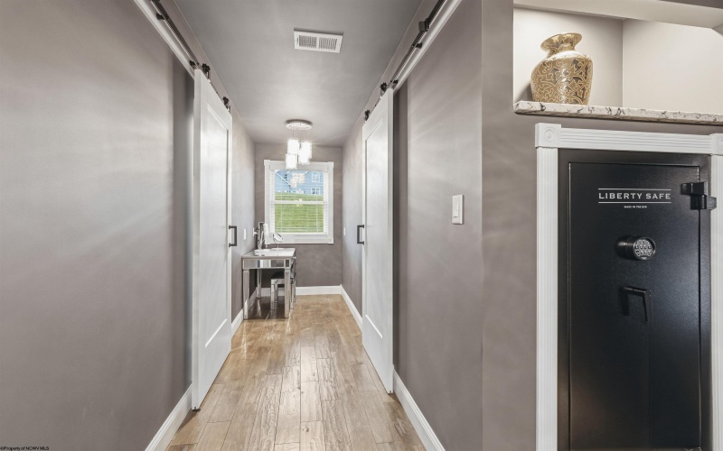 20 Blue Quill Road, Bridgeport, West Virginia 26330, 4 Bedrooms Bedrooms, 11 Rooms Rooms,4 BathroomsBathrooms,Single Family Detached,For Sale,Blue Quill,10163090