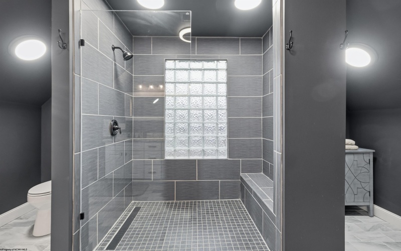 20 Blue Quill Road, Bridgeport, West Virginia 26330, 4 Bedrooms Bedrooms, 11 Rooms Rooms,4 BathroomsBathrooms,Single Family Detached,For Sale,Blue Quill,10163090