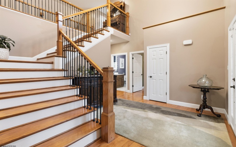 20 Blue Quill Road, Bridgeport, West Virginia 26330, 4 Bedrooms Bedrooms, 11 Rooms Rooms,4 BathroomsBathrooms,Single Family Detached,For Sale,Blue Quill,10163090