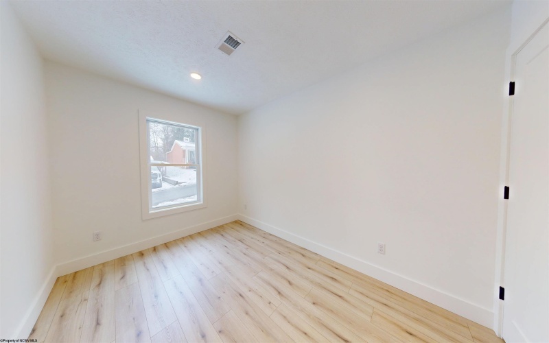 1231 Bell Run Road, Fairmont, West Virginia 26554-1406, 3 Bedrooms Bedrooms, 6 Rooms Rooms,2 BathroomsBathrooms,Single Family Detached,For Sale,Bell Run,10163083