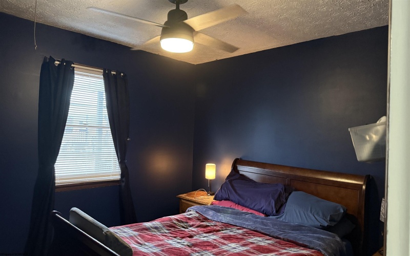 49 New York Avenue, West Union, West Virginia 26456, 3 Bedrooms Bedrooms, 6 Rooms Rooms,1 BathroomBathrooms,Single Family Detached,For Sale,New York,10163085