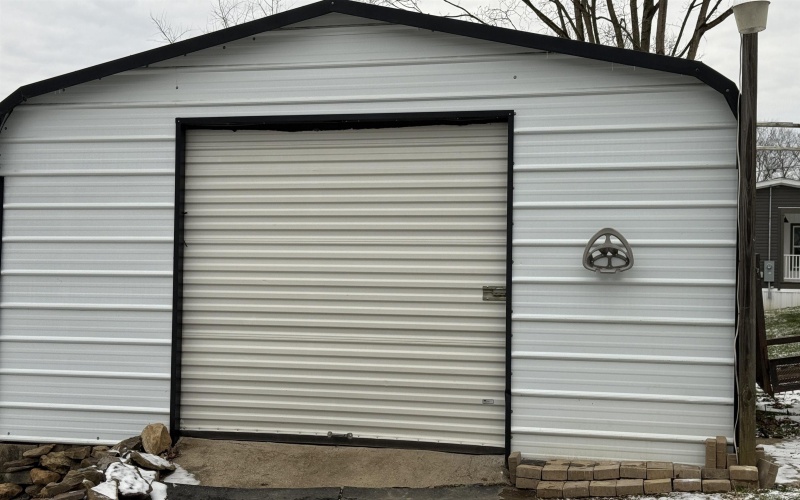 49 New York Avenue, West Union, West Virginia 26456, 3 Bedrooms Bedrooms, 6 Rooms Rooms,1 BathroomBathrooms,Single Family Detached,For Sale,New York,10163085