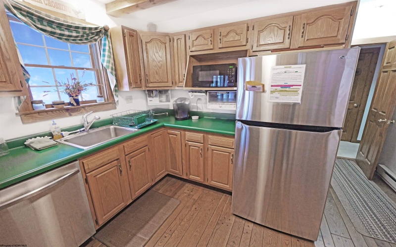 347 Windflower Drive, Terra Alta, West Virginia 26764, 3 Bedrooms Bedrooms, 6 Rooms Rooms,2 BathroomsBathrooms,Single Family Detached,For Sale,Windflower,10163100