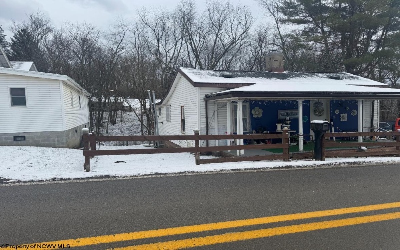 2554 Simpson Road, Flemington, West Virginia 26347, 2 Bedrooms Bedrooms, 6 Rooms Rooms,1 BathroomBathrooms,Single Family Detached,For Sale,Simpson,10163113 2554 Simpson Road, Flemington, West Virginia 26347, 2 Bedrooms Bedrooms, 6 Rooms Rooms,1 BathroomBathrooms,Single Family Detached,For Sale,Simpson,10163113