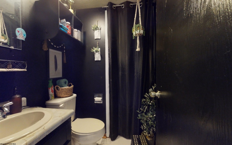 1236 Van Voorhis Road, Morgantown, West Virginia 26505, 2 Bedrooms Bedrooms, 6 Rooms Rooms,1 BathroomBathrooms,Single Family Attached,For Sale,Van Voorhis,10163104