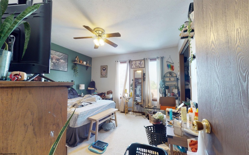 1236 Van Voorhis Road, Morgantown, West Virginia 26505, 2 Bedrooms Bedrooms, 6 Rooms Rooms,1 BathroomBathrooms,Single Family Attached,For Sale,Van Voorhis,10163104