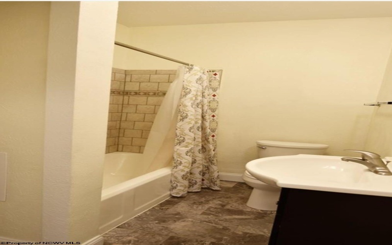 134 Main Street Street, Bridgeport, West Virginia 26330, 2 Bedrooms Bedrooms, 4 Rooms Rooms,1 BathroomBathrooms,Residential Rentals,For Rent,Main Street,10163107 134 Main Street Street, Bridgeport, West Virginia 26330, 2 Bedrooms Bedrooms, 4 Rooms Rooms,1 BathroomBathrooms,Residential Rentals,For Rent,Main Street,10163107