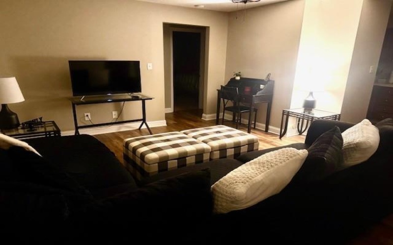 8201 Mountain View Manor, Morgantown, West Virginia 26501, 2 Bedrooms Bedrooms, 4 Rooms Rooms,1 BathroomBathrooms,Residential Rentals,For Rent,Mountain View,10163114 8201 Mountain View Manor, Morgantown, West Virginia 26501, 2 Bedrooms Bedrooms, 4 Rooms Rooms,1 BathroomBathrooms,Residential Rentals,For Rent,Mountain View,10163114