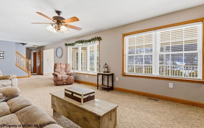 559 Hornors Run Road, Shinnston, West Virginia 26431, 6 Bedrooms Bedrooms, 13 Rooms Rooms,3 BathroomsBathrooms,Single Family Detached,For Sale,Hornors Run,10163112