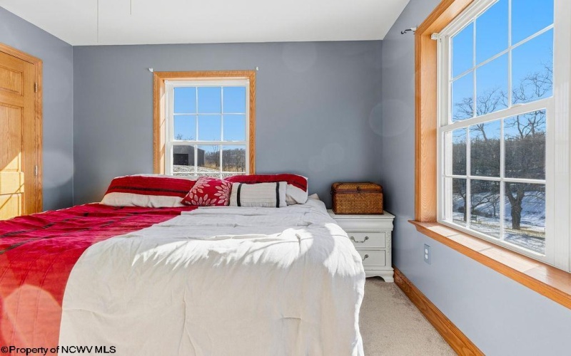 559 Hornors Run Road, Shinnston, West Virginia 26431, 6 Bedrooms Bedrooms, 13 Rooms Rooms,3 BathroomsBathrooms,Single Family Detached,For Sale,Hornors Run,10163112