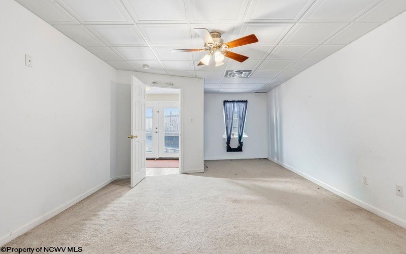 559 Hornors Run Road, Shinnston, West Virginia 26431, 6 Bedrooms Bedrooms, 13 Rooms Rooms,3 BathroomsBathrooms,Single Family Detached,For Sale,Hornors Run,10163112