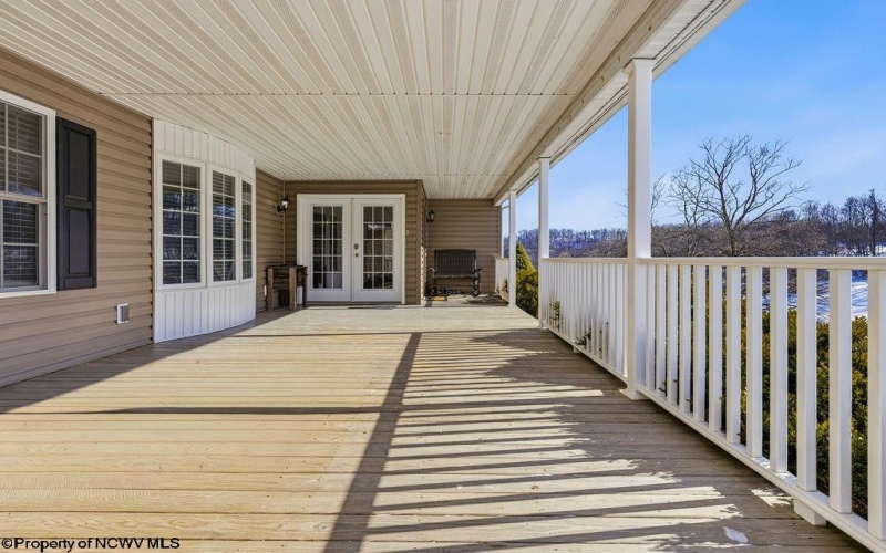 559 Hornors Run Road, Shinnston, West Virginia 26431, 6 Bedrooms Bedrooms, 13 Rooms Rooms,3 BathroomsBathrooms,Single Family Detached,For Sale,Hornors Run,10163112