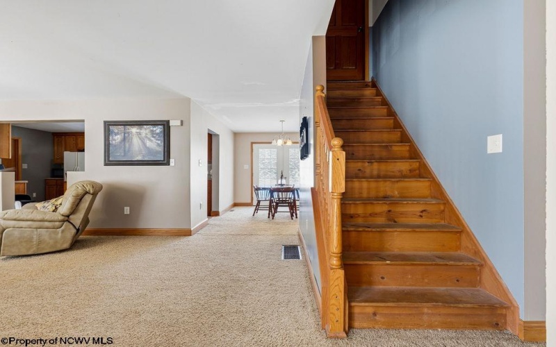 559 Hornors Run Road, Shinnston, West Virginia 26431, 6 Bedrooms Bedrooms, 13 Rooms Rooms,3 BathroomsBathrooms,Single Family Detached,For Sale,Hornors Run,10163112