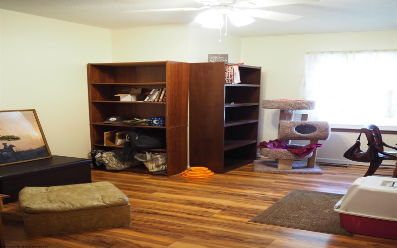 103 Deerborne Street, West Milford, West Virginia 26451, 3 Bedrooms Bedrooms, 5 Rooms Rooms,2 BathroomsBathrooms,Single Family Detached,For Sale,Deerborne,10163109