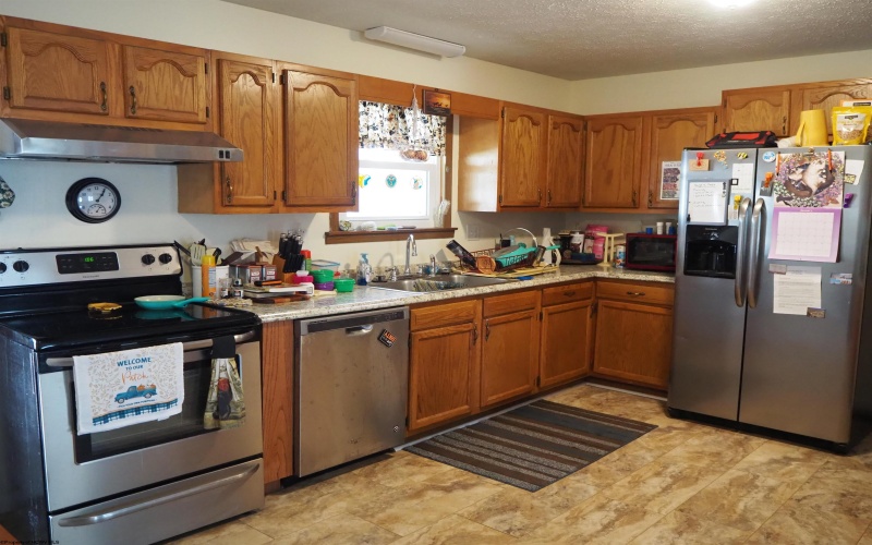 103 Deerborne Street, West Milford, West Virginia 26451, 3 Bedrooms Bedrooms, 5 Rooms Rooms,2 BathroomsBathrooms,Single Family Detached,For Sale,Deerborne,10163109