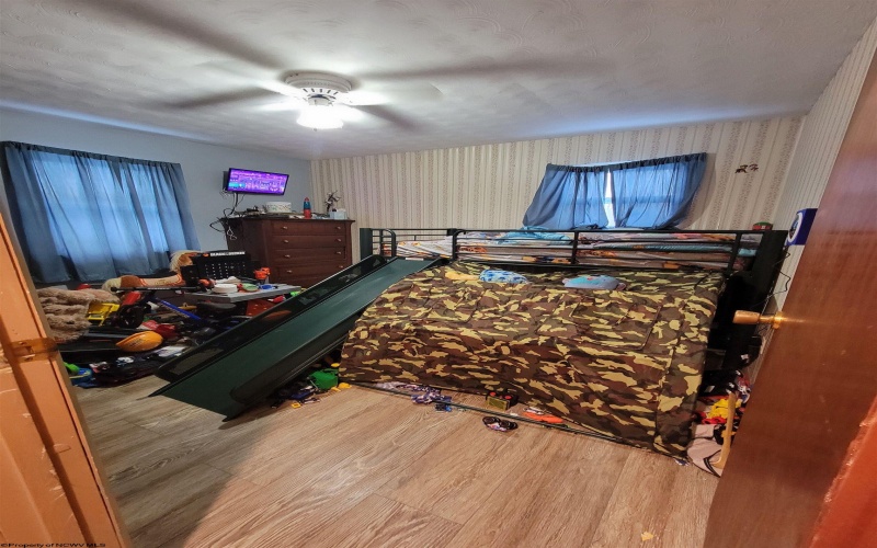 2053 Taylors Drain Road, Philippi, West Virginia 26416, 3 Bedrooms Bedrooms, 6 Rooms Rooms,1 BathroomBathrooms,Single Family Detached,For Sale,Taylors Drain,10163106