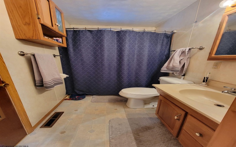 2053 Taylors Drain Road, Philippi, West Virginia 26416, 3 Bedrooms Bedrooms, 6 Rooms Rooms,1 BathroomBathrooms,Single Family Detached,For Sale,Taylors Drain,10163106