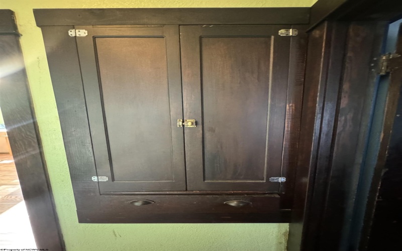 1412 Hood Street, Fairmont, West Virginia 26554, 2 Bedrooms Bedrooms, 5 Rooms Rooms,1 BathroomBathrooms,Single Family Detached,For Sale,Hood,10163111 1412 Hood Street, Fairmont, West Virginia 26554, 2 Bedrooms Bedrooms, 5 Rooms Rooms,1 BathroomBathrooms,Single Family Detached,For Sale,Hood,10163111