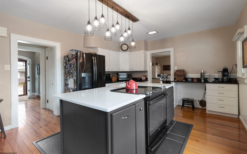 328 Philadelphia Avenue, Bridgeport, West Virginia 26330, 4 Bedrooms Bedrooms, 7 Rooms Rooms,3 BathroomsBathrooms,Single Family Detached,For Sale,Philadelphia,10163116 328 Philadelphia Avenue, Bridgeport, West Virginia 26330, 4 Bedrooms Bedrooms, 7 Rooms Rooms,3 BathroomsBathrooms,Single Family Detached,For Sale,Philadelphia,10163116