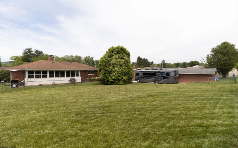 328 Philadelphia Avenue, Bridgeport, West Virginia 26330, 4 Bedrooms Bedrooms, 7 Rooms Rooms,3 BathroomsBathrooms,Single Family Detached,For Sale,Philadelphia,10163116 328 Philadelphia Avenue, Bridgeport, West Virginia 26330, 4 Bedrooms Bedrooms, 7 Rooms Rooms,3 BathroomsBathrooms,Single Family Detached,For Sale,Philadelphia,10163116