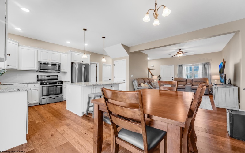 4004 Yellow Birch Lane, Morgantown, West Virginia 26501, 3 Bedrooms Bedrooms, 8 Rooms Rooms,2 BathroomsBathrooms,Single Family Attached,For Sale,Yellow Birch,10163127