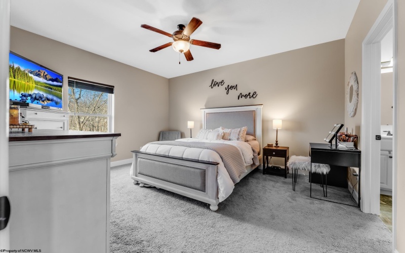 4004 Yellow Birch Lane, Morgantown, West Virginia 26501, 3 Bedrooms Bedrooms, 8 Rooms Rooms,2 BathroomsBathrooms,Single Family Attached,For Sale,Yellow Birch,10163127