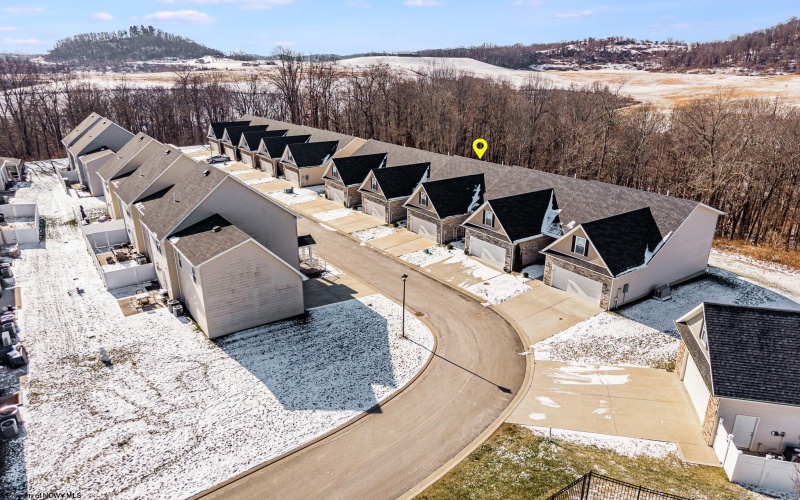 4004 Yellow Birch Lane, Morgantown, West Virginia 26501, 3 Bedrooms Bedrooms, 8 Rooms Rooms,2 BathroomsBathrooms,Single Family Attached,For Sale,Yellow Birch,10163127