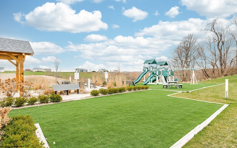 4004 Yellow Birch Lane, Morgantown, West Virginia 26501, 3 Bedrooms Bedrooms, 8 Rooms Rooms,2 BathroomsBathrooms,Single Family Attached,For Sale,Yellow Birch,10163127