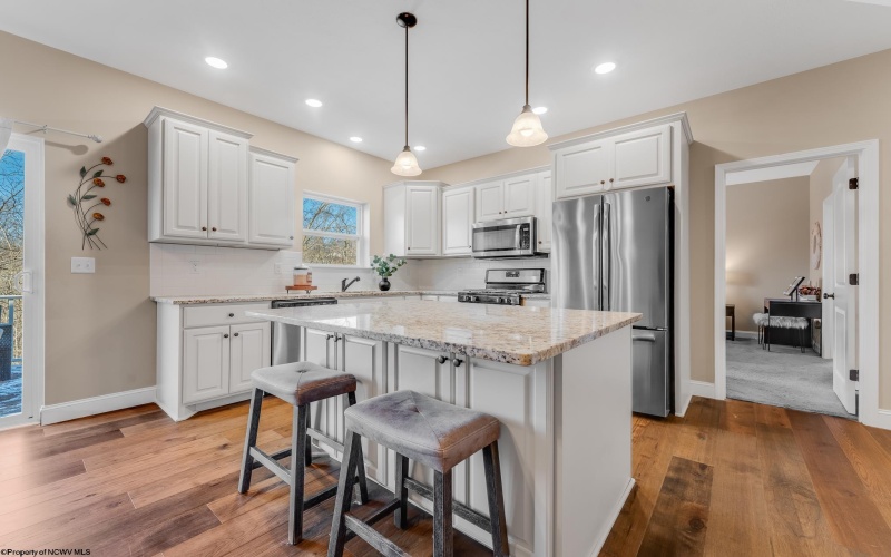 4004 Yellow Birch Lane, Morgantown, West Virginia 26501, 3 Bedrooms Bedrooms, 8 Rooms Rooms,2 BathroomsBathrooms,Single Family Attached,For Sale,Yellow Birch,10163127