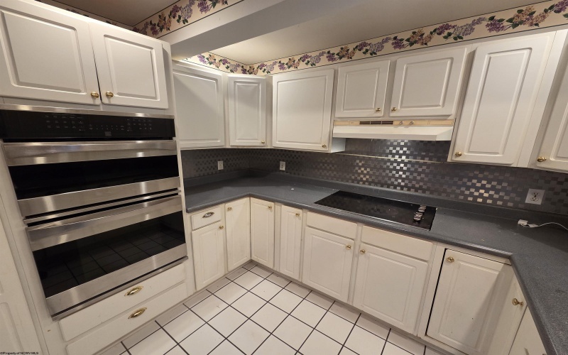 2 Fox Ridge Road, Elkins, West Virginia 26241, 4 Bedrooms Bedrooms, 7 Rooms Rooms,2 BathroomsBathrooms,Single Family Detached,For Sale,Fox Ridge,10163125