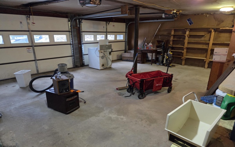 2 Fox Ridge Road, Elkins, West Virginia 26241, 4 Bedrooms Bedrooms, 7 Rooms Rooms,2 BathroomsBathrooms,Single Family Detached,For Sale,Fox Ridge,10163125