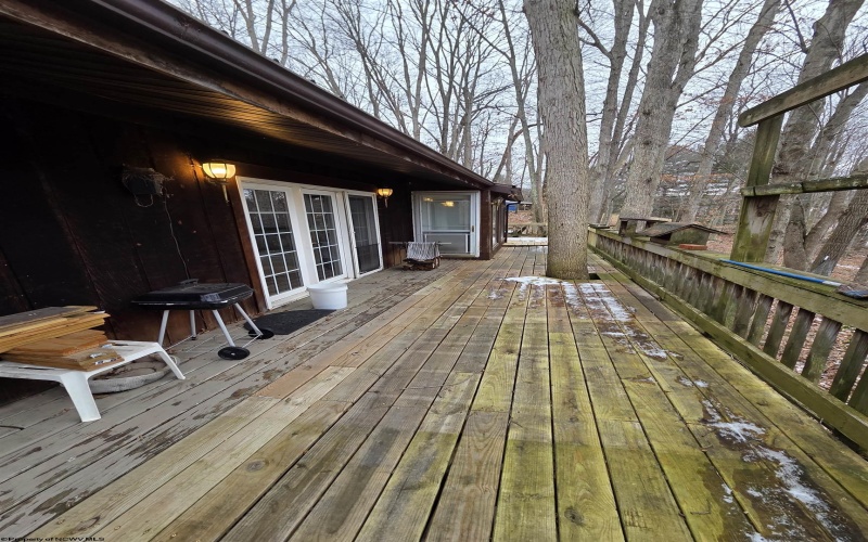 2 Fox Ridge Road, Elkins, West Virginia 26241, 4 Bedrooms Bedrooms, 7 Rooms Rooms,2 BathroomsBathrooms,Single Family Detached,For Sale,Fox Ridge,10163125