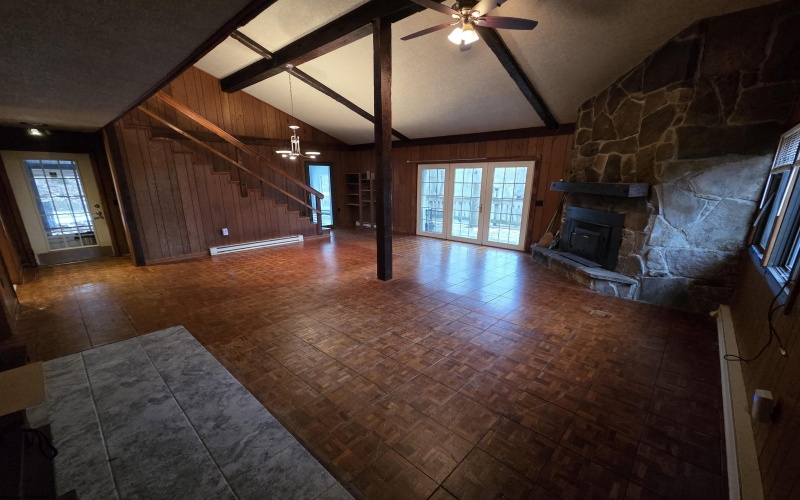 2 Fox Ridge Road, Elkins, West Virginia 26241, 4 Bedrooms Bedrooms, 7 Rooms Rooms,2 BathroomsBathrooms,Single Family Detached,For Sale,Fox Ridge,10163125