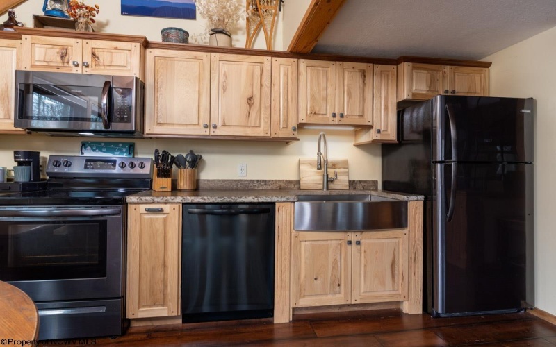 45 Wildflower Way, Davis, West Virginia 26260, 2 Bedrooms Bedrooms, 5 Rooms Rooms,1 BathroomBathrooms,Single Family Detached,For Sale,Wildflower,10158784