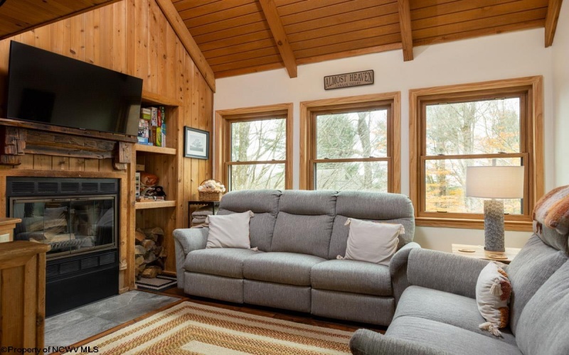 45 Wildflower Way, Davis, West Virginia 26260, 2 Bedrooms Bedrooms, 5 Rooms Rooms,1 BathroomBathrooms,Single Family Detached,For Sale,Wildflower,10158784