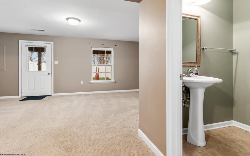 158 Birds Eye View Drive, Morgantown, West Virginia 26501, 2 Bedrooms Bedrooms, 7 Rooms Rooms,2 BathroomsBathrooms,Single Family Attached,For Sale,Birds Eye View,10163137