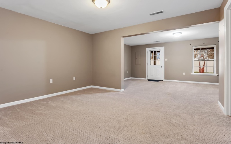 158 Birds Eye View Drive, Morgantown, West Virginia 26501, 2 Bedrooms Bedrooms, 7 Rooms Rooms,2 BathroomsBathrooms,Single Family Attached,For Sale,Birds Eye View,10163137