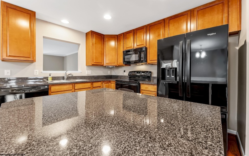 158 Birds Eye View Drive, Morgantown, West Virginia 26501, 2 Bedrooms Bedrooms, 7 Rooms Rooms,2 BathroomsBathrooms,Single Family Attached,For Sale,Birds Eye View,10163137