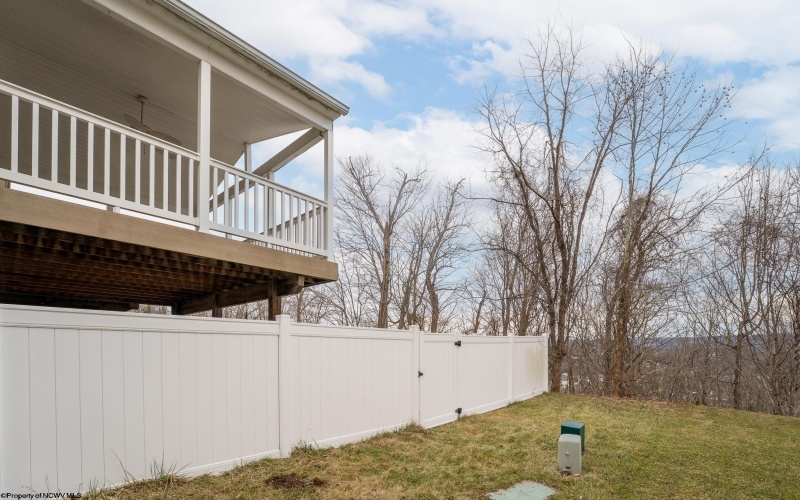 158 Birds Eye View Drive, Morgantown, West Virginia 26501, 2 Bedrooms Bedrooms, 7 Rooms Rooms,2 BathroomsBathrooms,Single Family Attached,For Sale,Birds Eye View,10163137