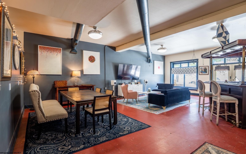 274 East Avenue, Thomas, West Virginia 26292, ,Multi-unit/income,For Sale,East,10163135