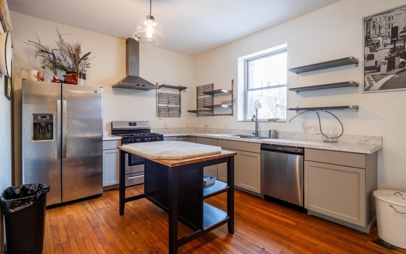 274 East Avenue, Thomas, West Virginia 26292, ,Multi-unit/income,For Sale,East,10163135