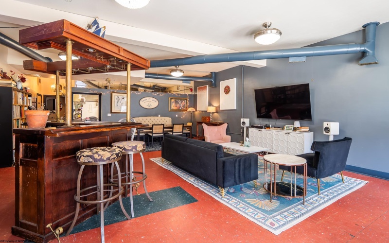 274 East Avenue, Thomas, West Virginia 26292, ,Multi-unit/income,For Sale,East,10163135