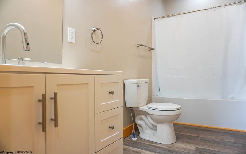 1719 Whitewater Parkway, Bruceton Mills, West Virginia 26525, 2 Bedrooms Bedrooms, 5 Rooms Rooms,2 BathroomsBathrooms,Single Family Detached,For Sale,Whitewater,10163132