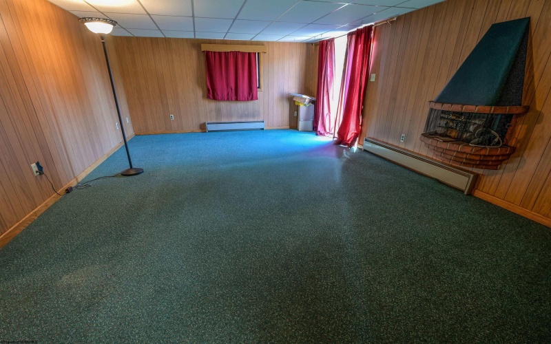 100 Goodwin Court, Nutter Fort, West Virginia 26301, 2 Bedrooms Bedrooms, 8 Rooms Rooms,2 BathroomsBathrooms,Single Family Detached,For Sale,Goodwin,10163133