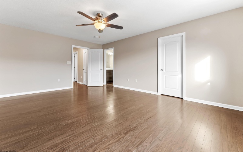 138 Inlet Street, Morgantown, West Virginia 26508, 4 Bedrooms Bedrooms, 8 Rooms Rooms,3 BathroomsBathrooms,Single Family Attached,For Sale,Inlet,10163141