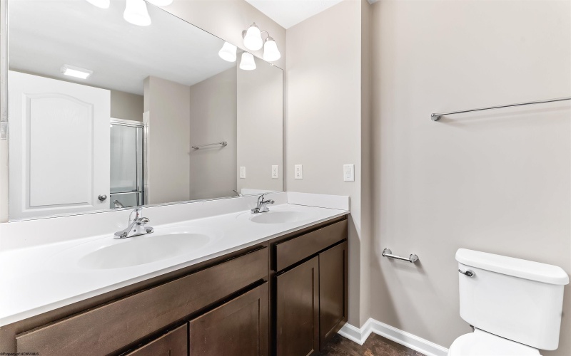 138 Inlet Street, Morgantown, West Virginia 26508, 4 Bedrooms Bedrooms, 8 Rooms Rooms,3 BathroomsBathrooms,Single Family Attached,For Sale,Inlet,10163141