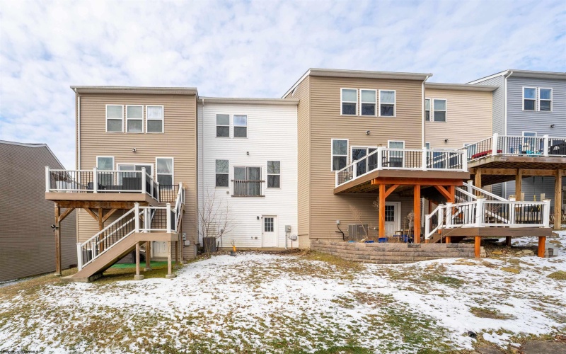 138 Inlet Street, Morgantown, West Virginia 26508, 4 Bedrooms Bedrooms, 8 Rooms Rooms,3 BathroomsBathrooms,Single Family Attached,For Sale,Inlet,10163141