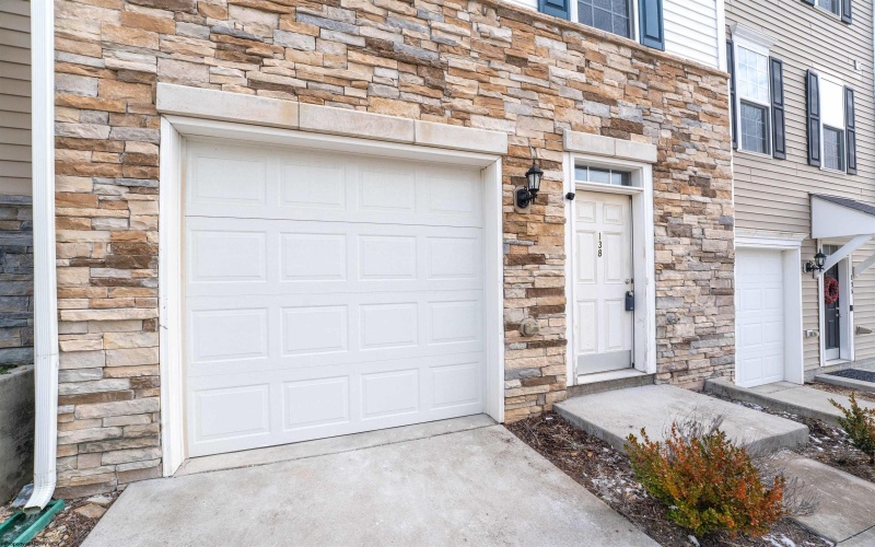 138 Inlet Street, Morgantown, West Virginia 26508, 4 Bedrooms Bedrooms, 8 Rooms Rooms,3 BathroomsBathrooms,Single Family Attached,For Sale,Inlet,10163141