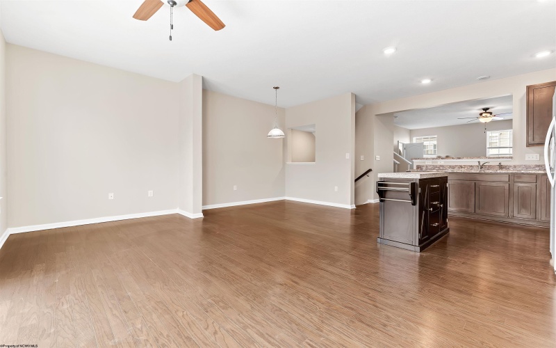 138 Inlet Street, Morgantown, West Virginia 26508, 4 Bedrooms Bedrooms, 8 Rooms Rooms,3 BathroomsBathrooms,Single Family Attached,For Sale,Inlet,10163141