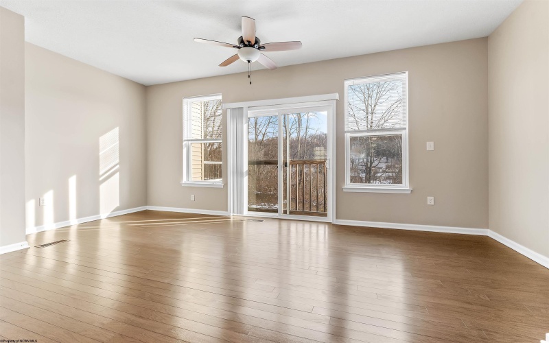 138 Inlet Street, Morgantown, West Virginia 26508, 4 Bedrooms Bedrooms, 8 Rooms Rooms,3 BathroomsBathrooms,Single Family Attached,For Sale,Inlet,10163141